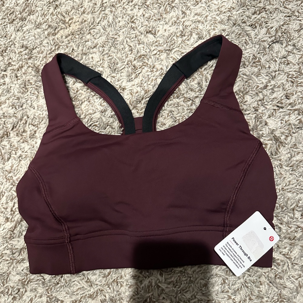 lululemon athletica cassis Burgundy power through Sports Bra Size 4